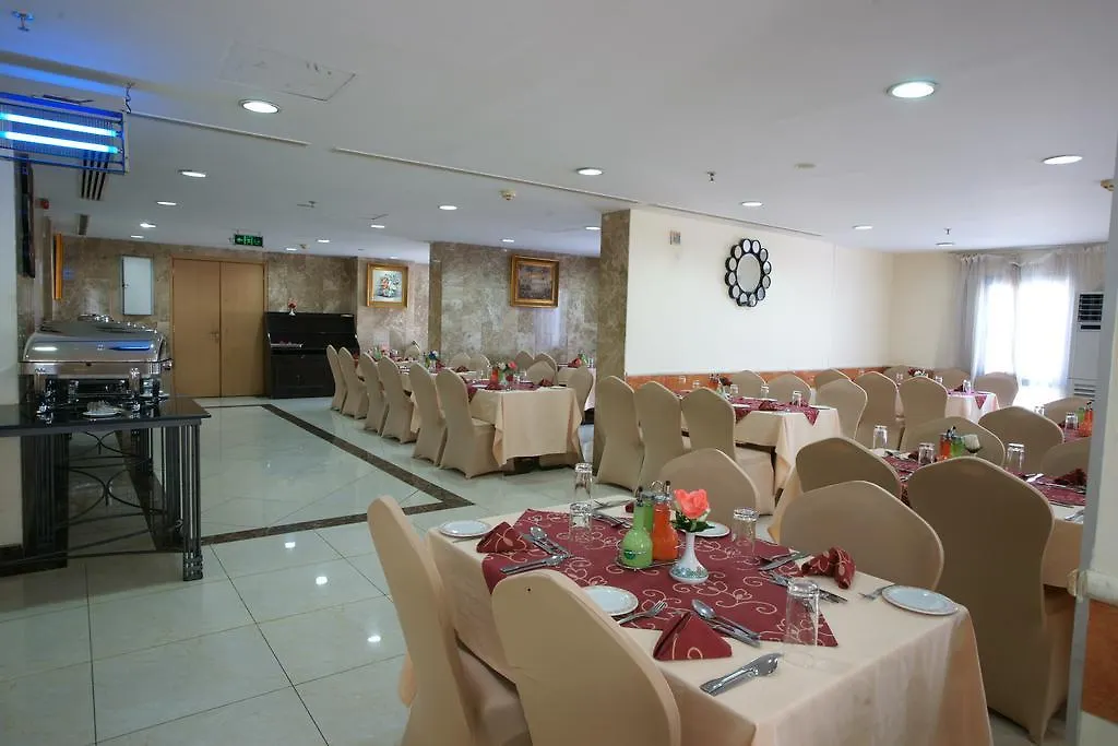 Al Mona Ajyad Otel Mekke 3*,