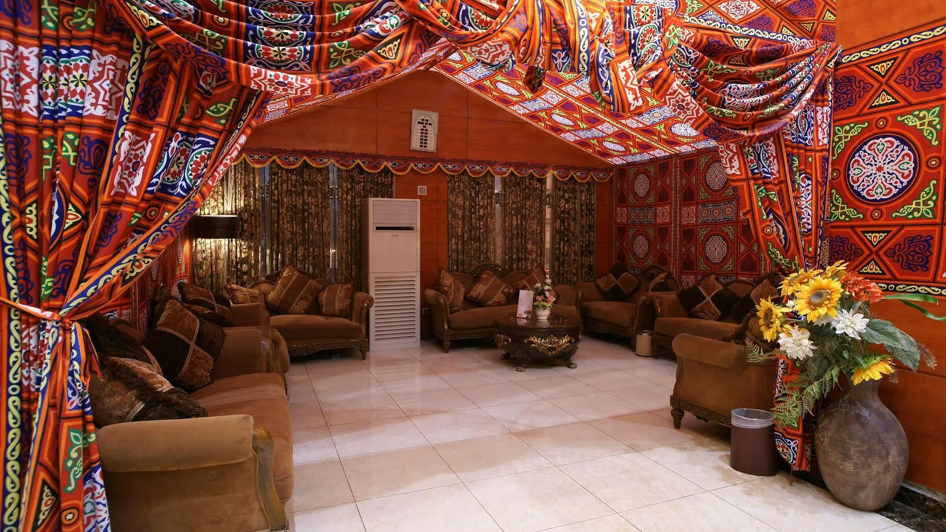 ***  Al Mona Ajyad Otel Mekke Suudi Arabistan